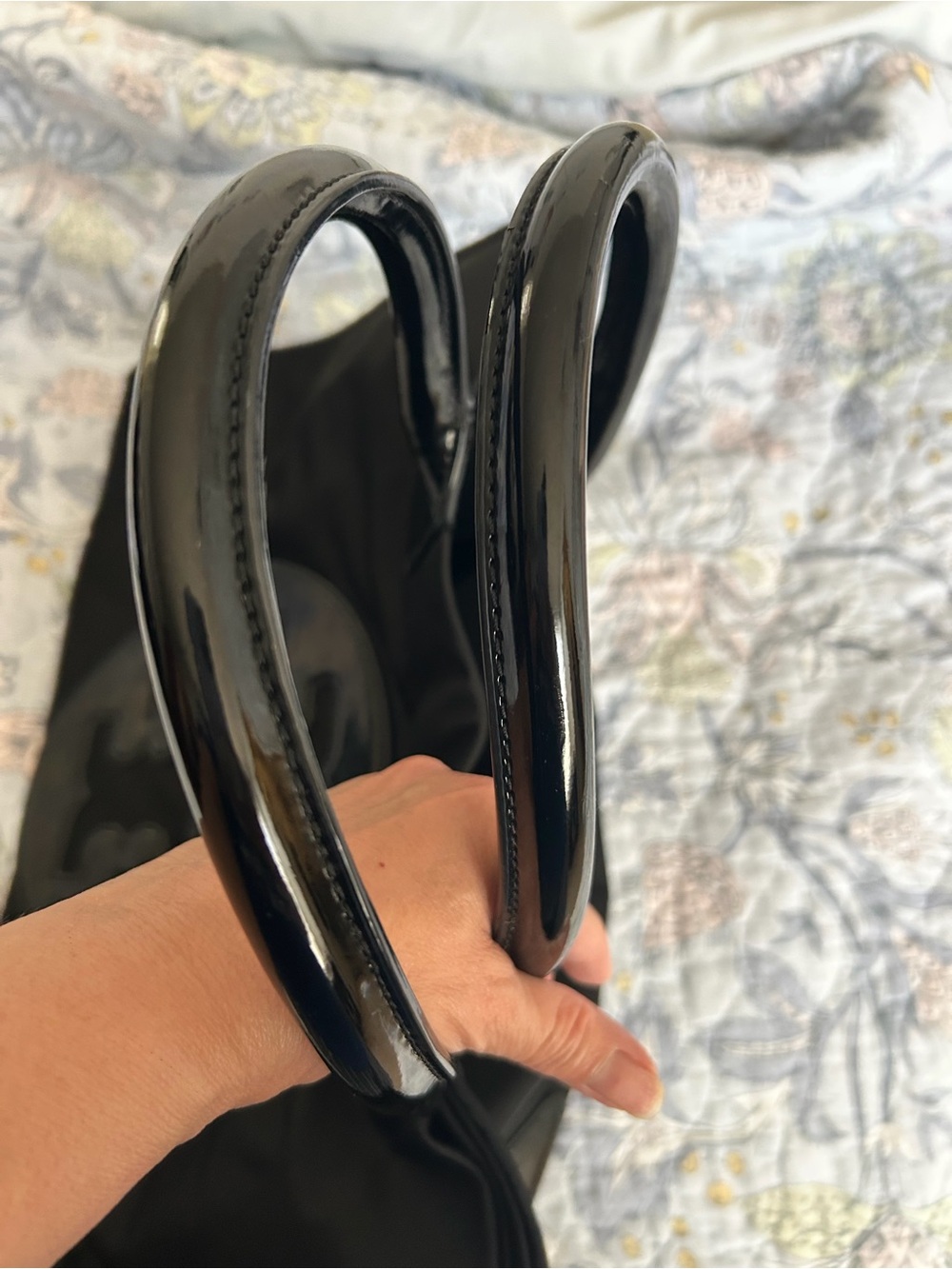 Tory Burch Black Logo Tote with Glossy Handles - Picture 6 of 6